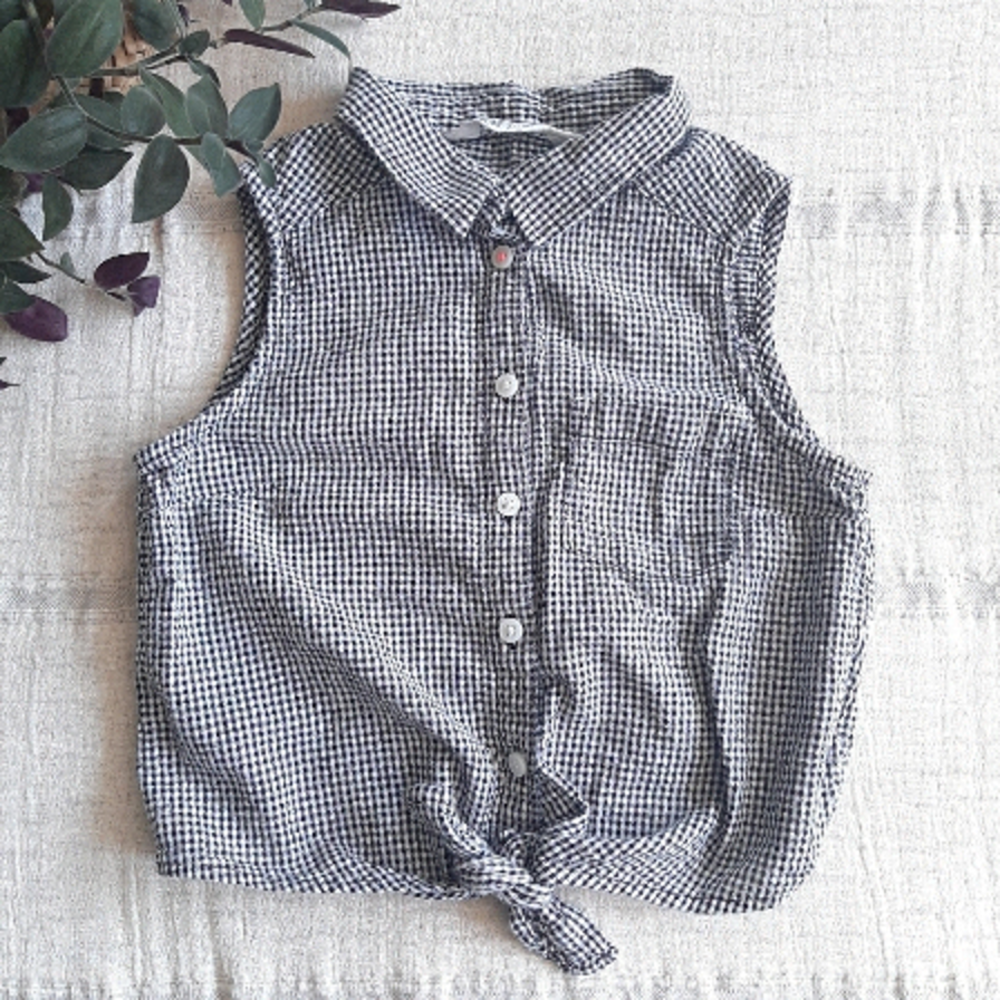 H&M sleeveless collared blouse size 8-9 years